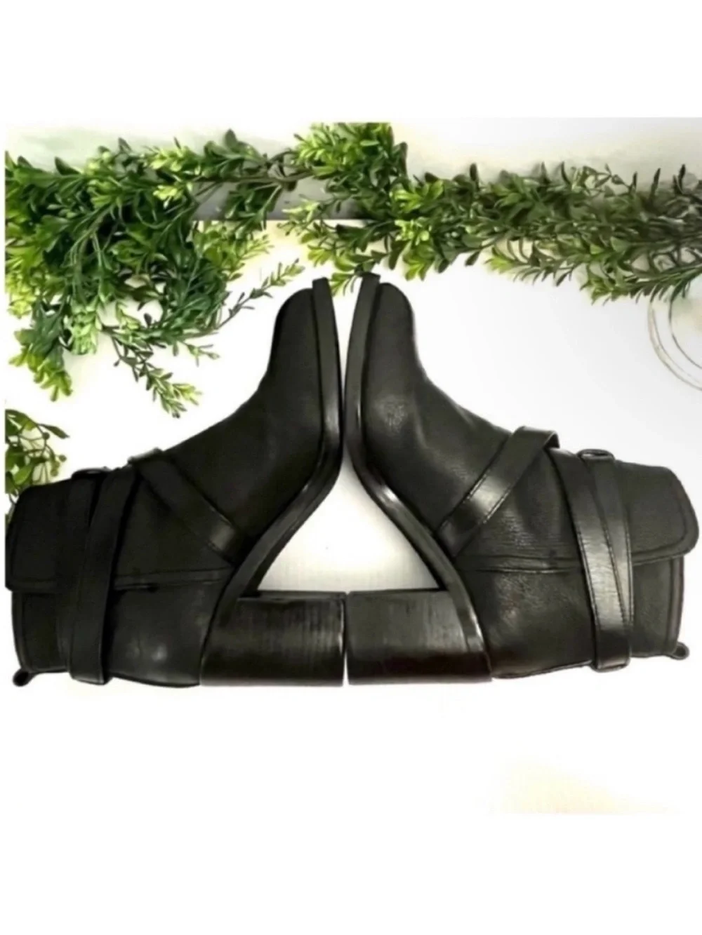 Tory Burch stylish black